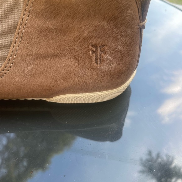 Frye Leather Chelsea Booties Melanie Chelsea Size 9M - Picture 3 of 11